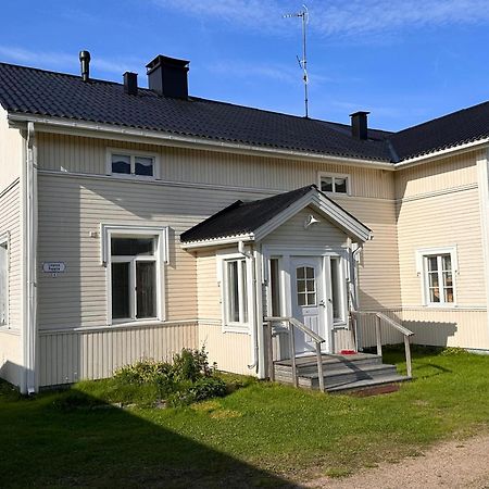 Liepeen Pappila Pudasjarvi Bagian luar foto