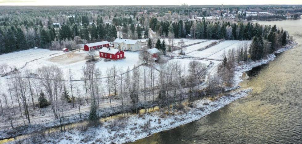 Liepeen Pappila Pudasjarvi Bagian luar foto